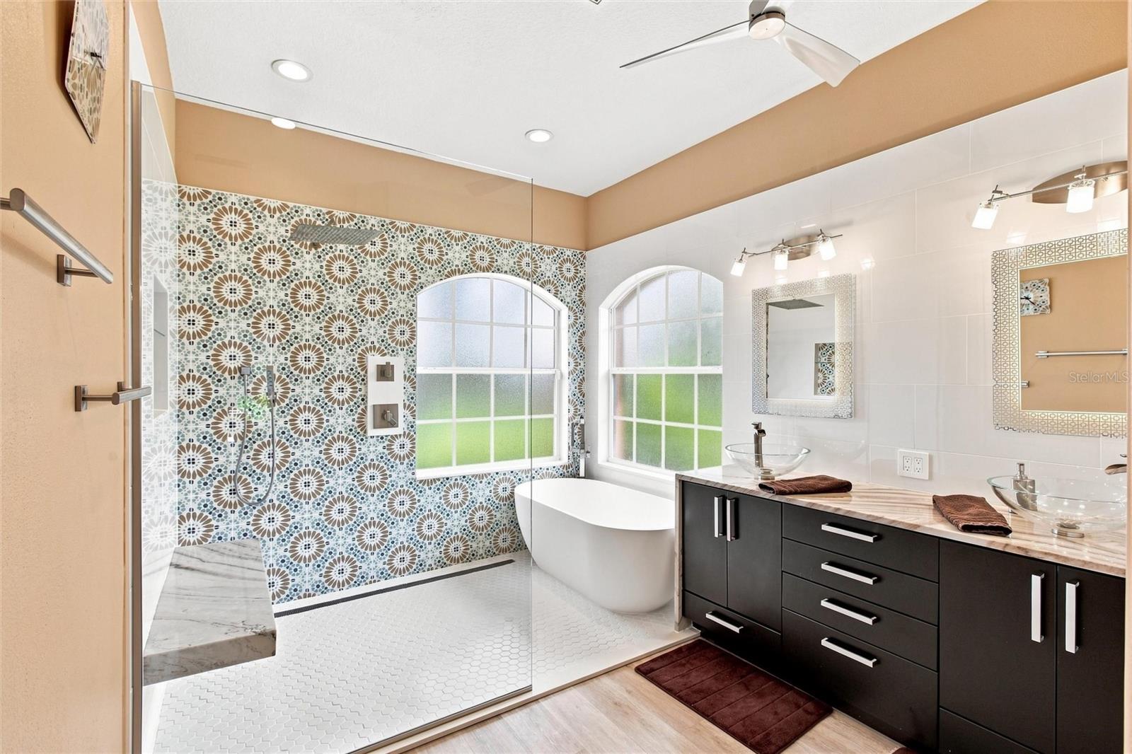 616 Country Meadows, Bradenton, FL 34212