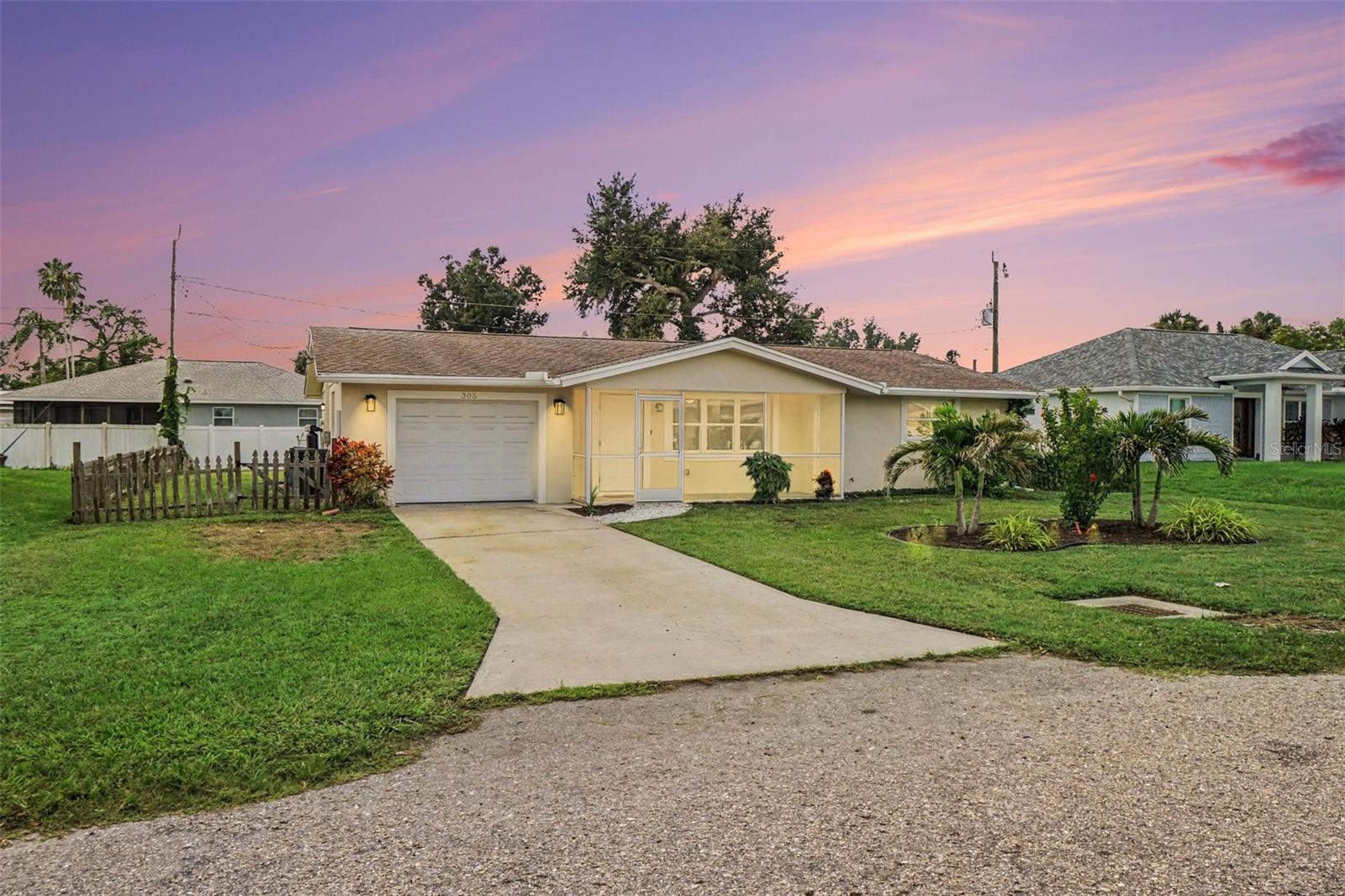 305 Shell, Venice, FL 34293