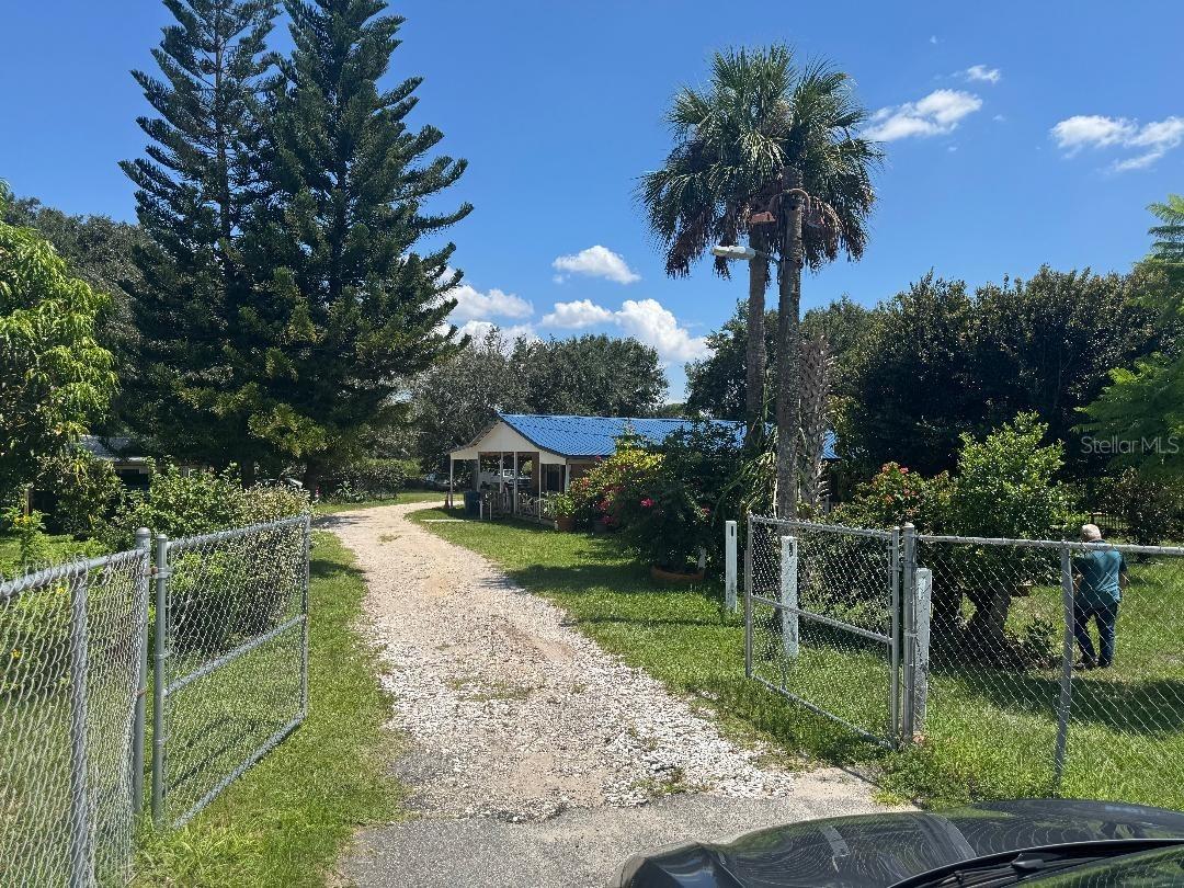 812 Us Highway 17 92, Davenport, FL 33837