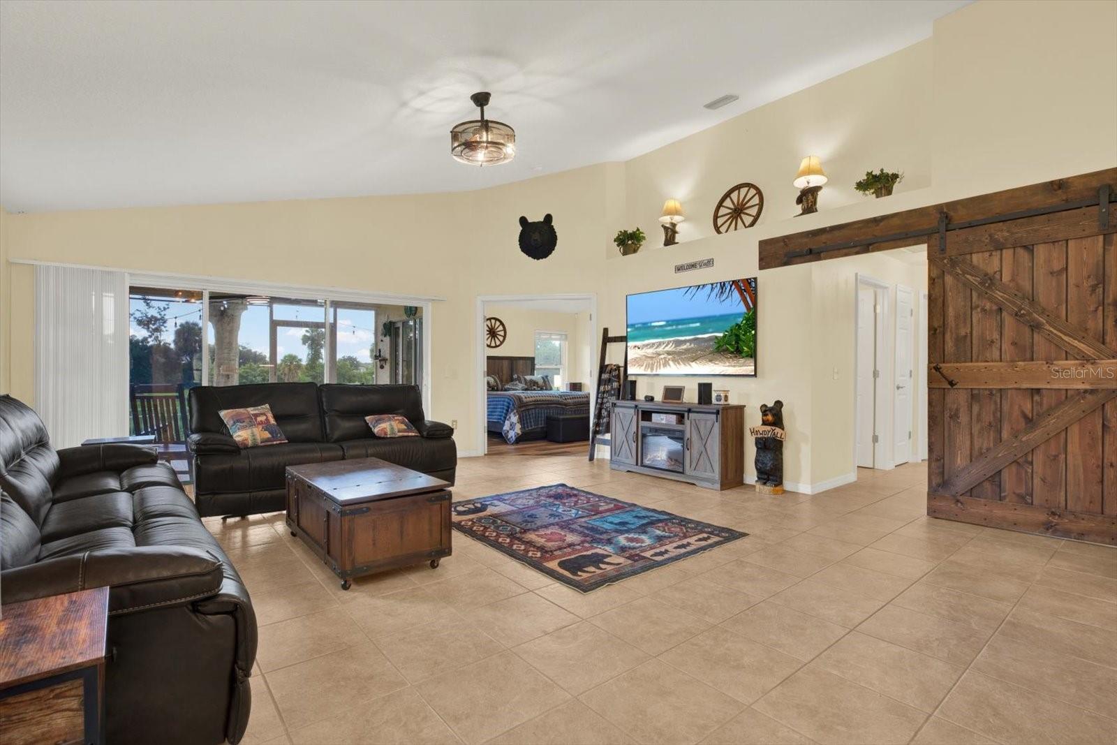 7123 48th, Palmetto, FL 34221
