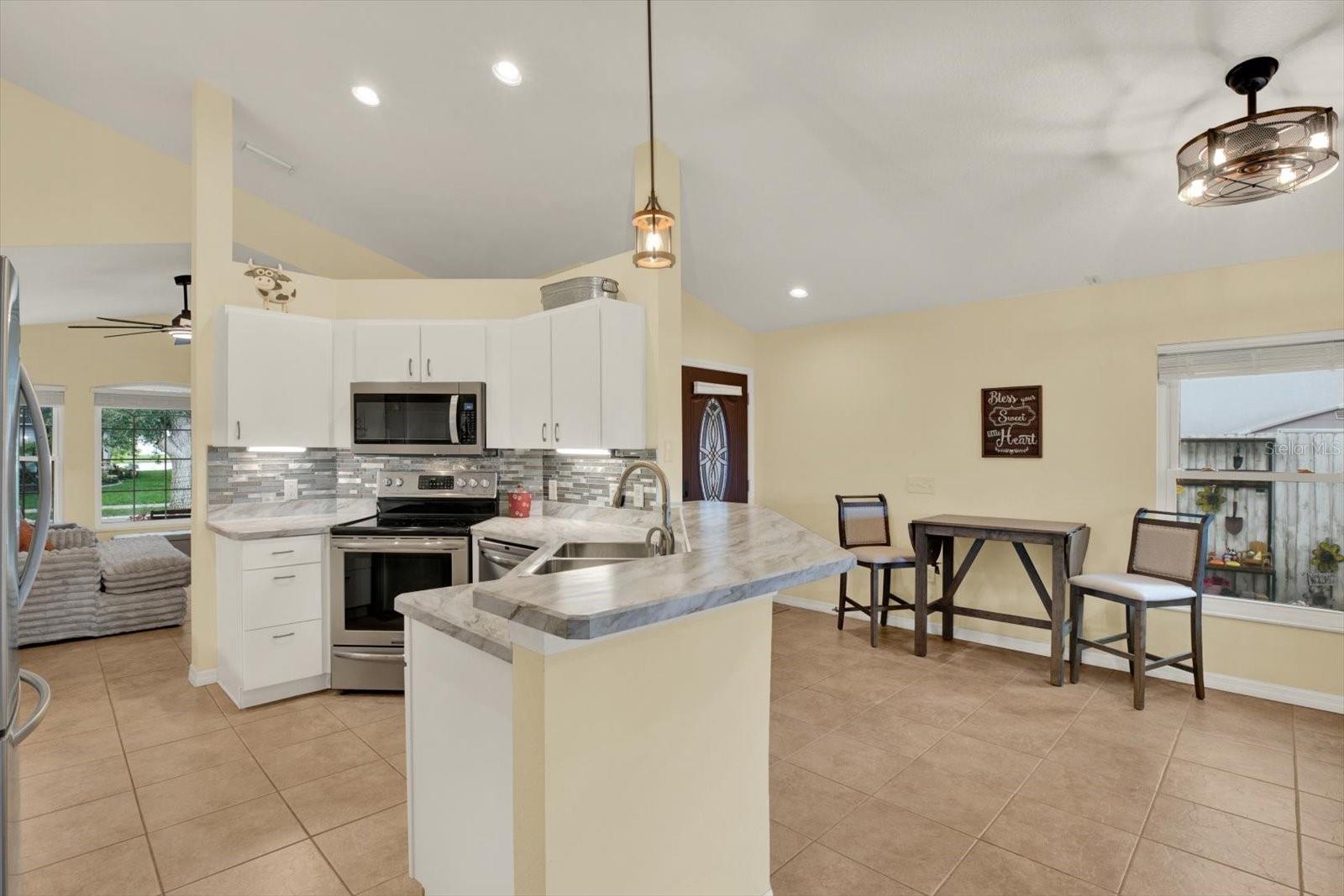 7123 48th, Palmetto, FL 34221