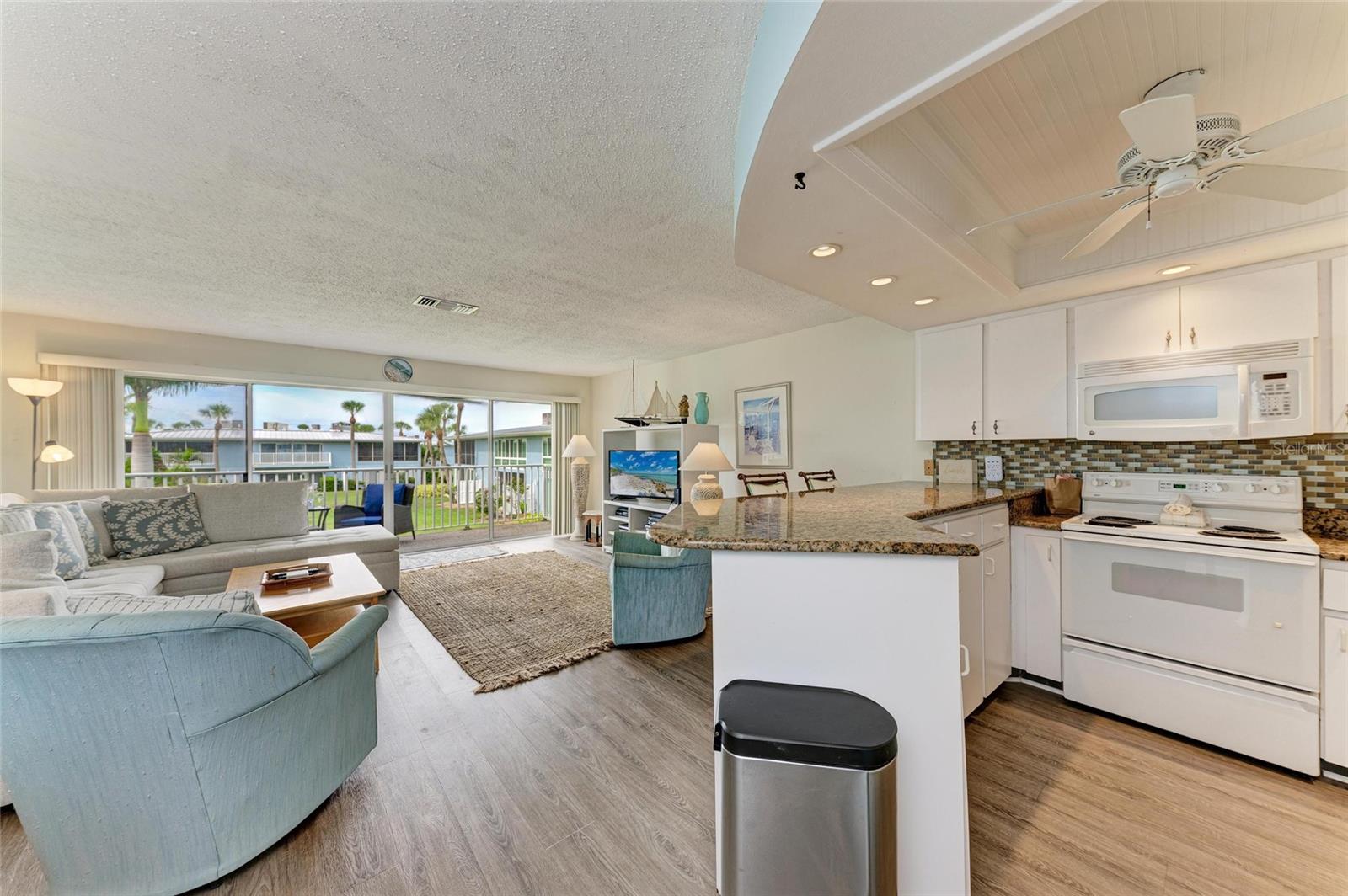 600 Manatee Unit 226, Holmes Beach, FL 34217