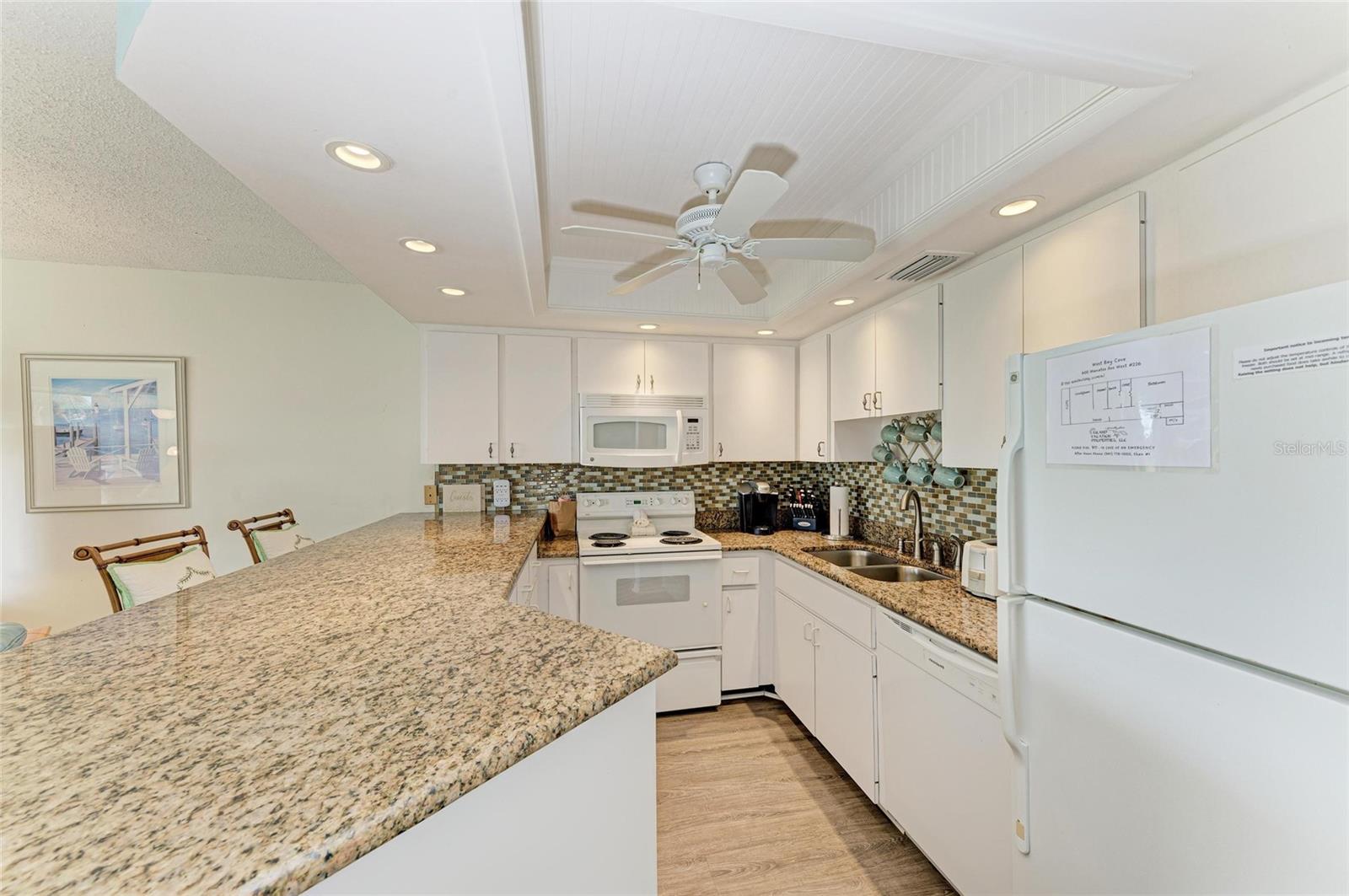 600 Manatee Unit 226, Holmes Beach, FL 34217