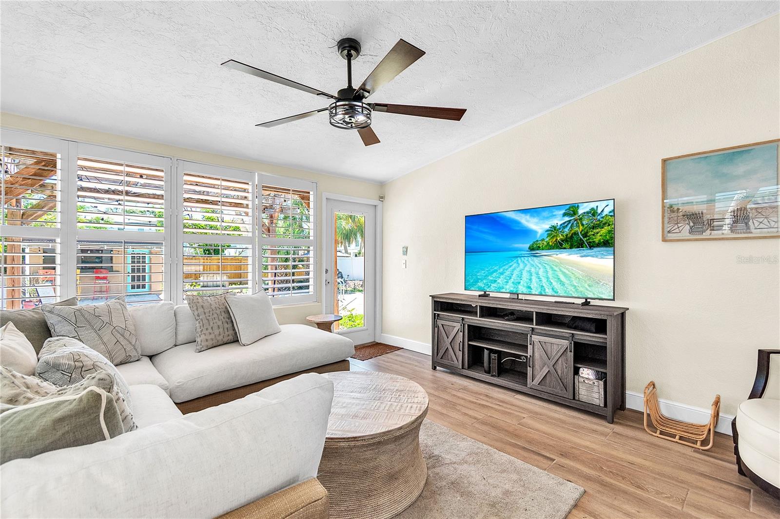 340 81st, St Pete Beach, FL 33706