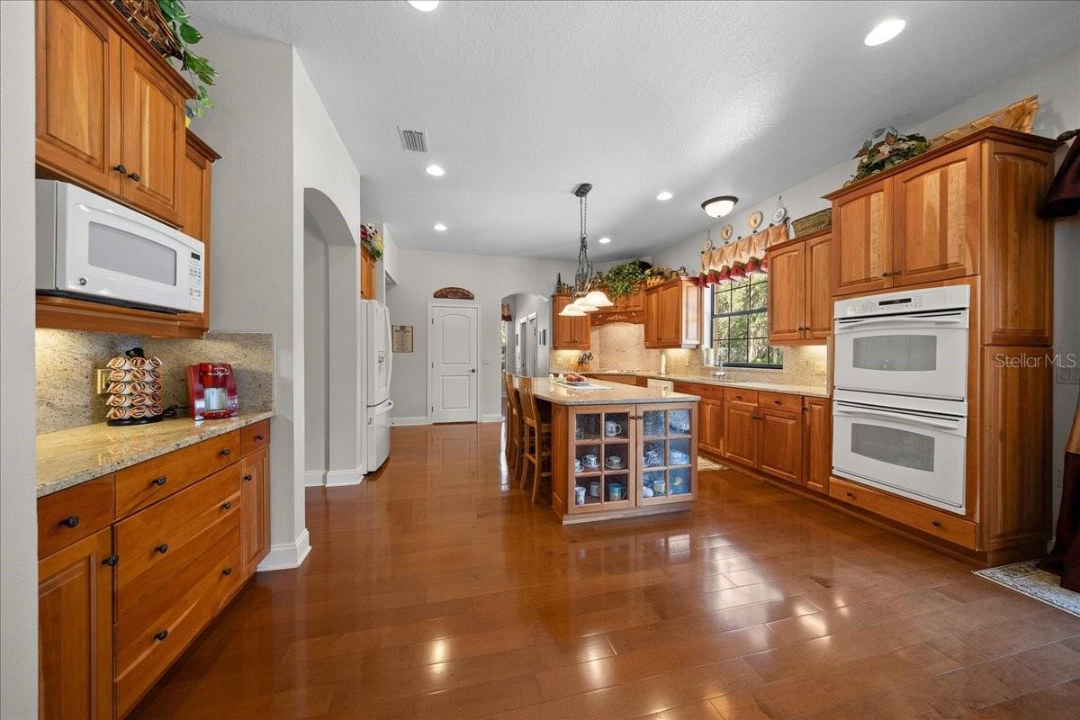 820 36th, Ocala, FL 34471