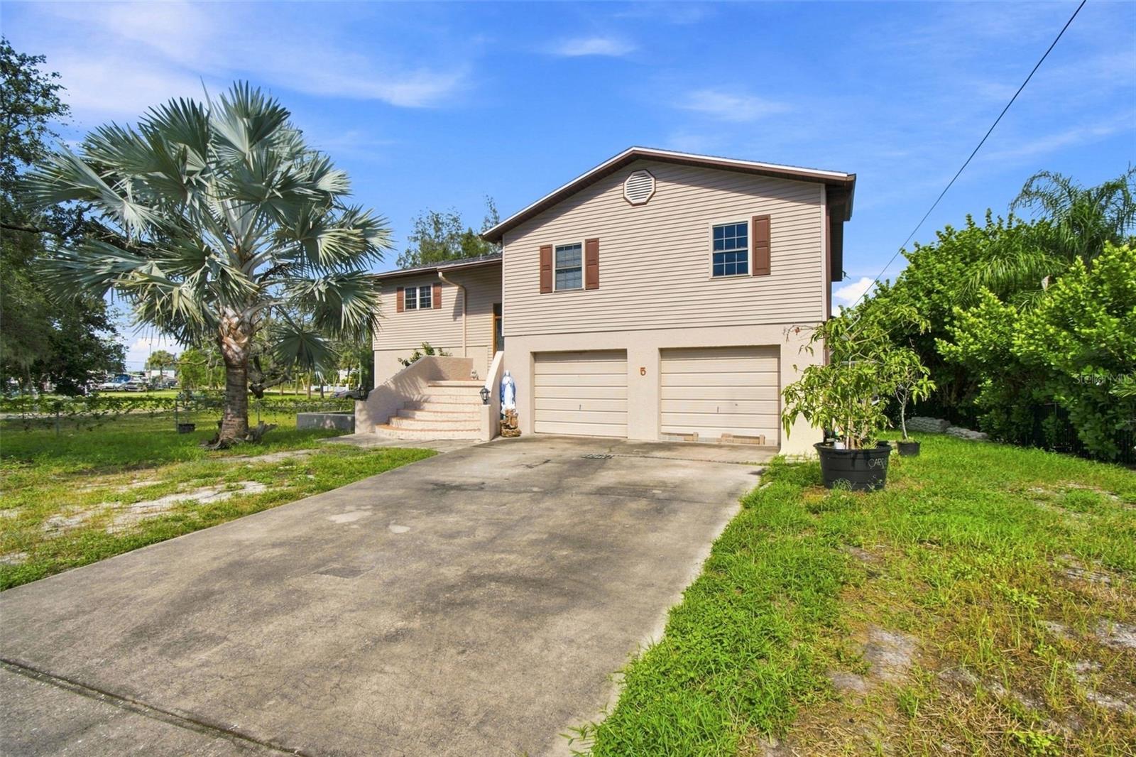5 Venetian, Tarpon Springs, FL 34689