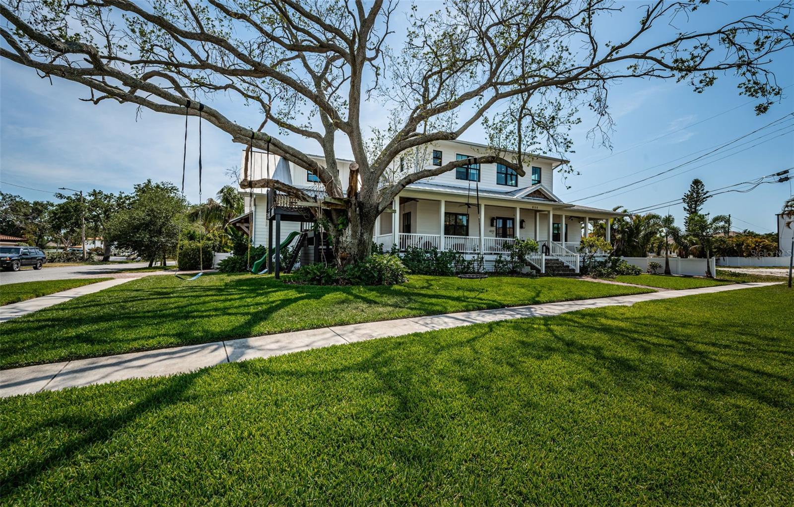 600 Alda, St Petersburg, FL 33704