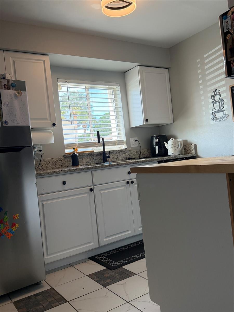 2617 Pine Lake Unit B, Sarasota, FL 34237