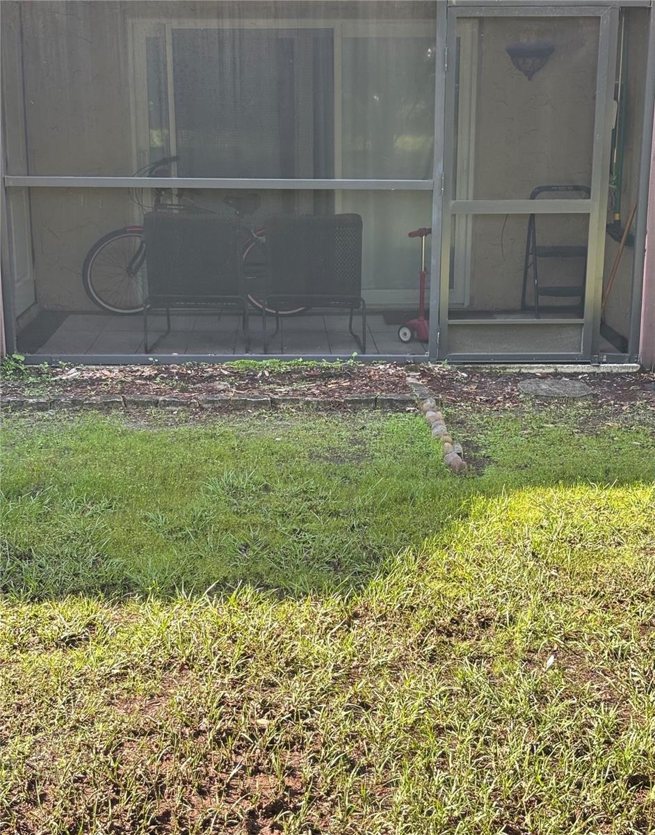 2617 Pine Lake Unit B, Sarasota, FL 34237