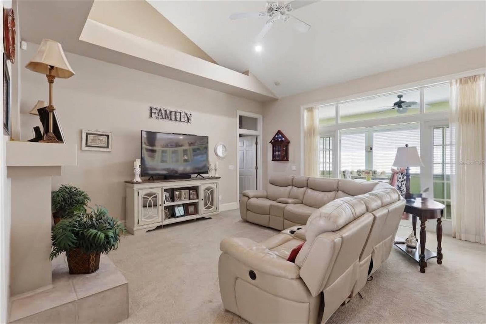 5649 Beech, Zephyrhills, FL 33542