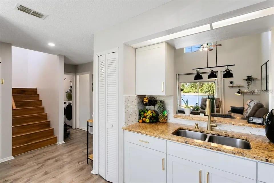 14642 Laguna Beach, Orlando, FL 32824