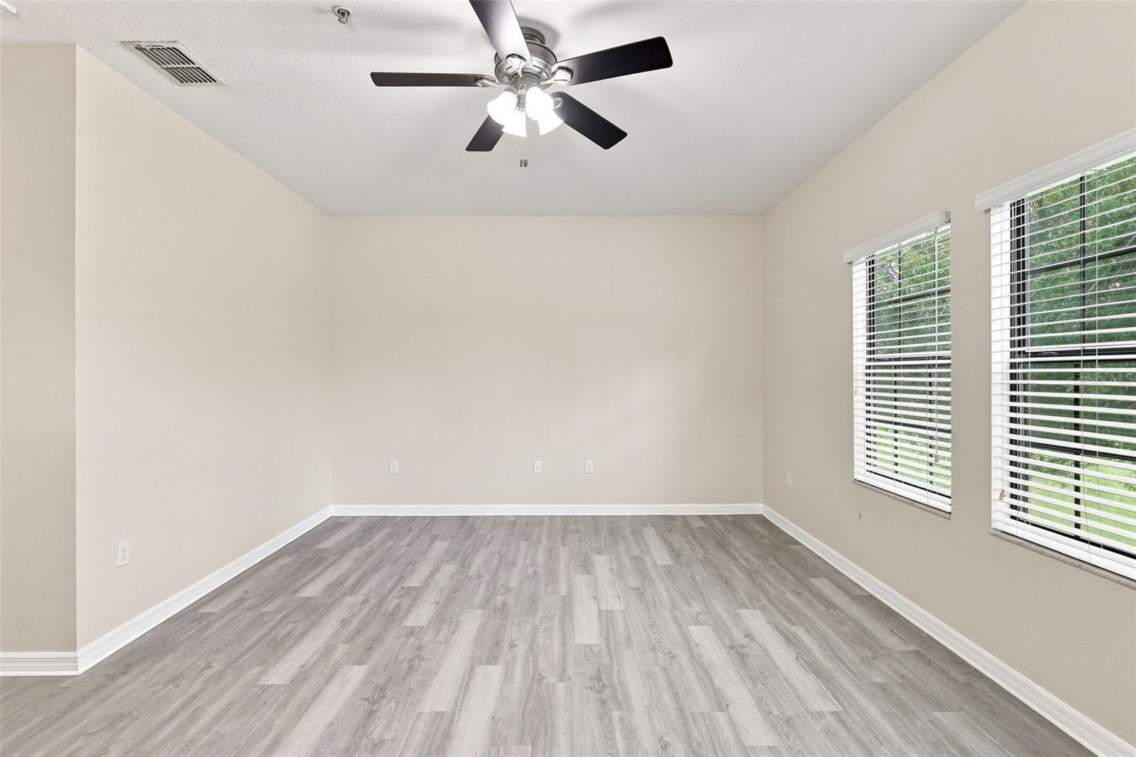 20630 Maxim, Orlando, FL 32833
