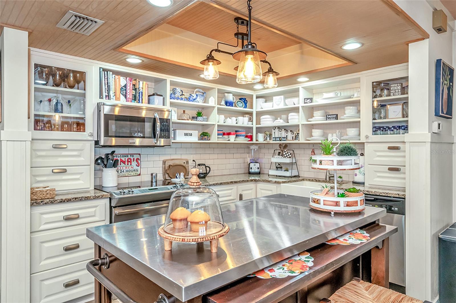 5220 Brittany Unit 201, St Petersburg, FL 33715