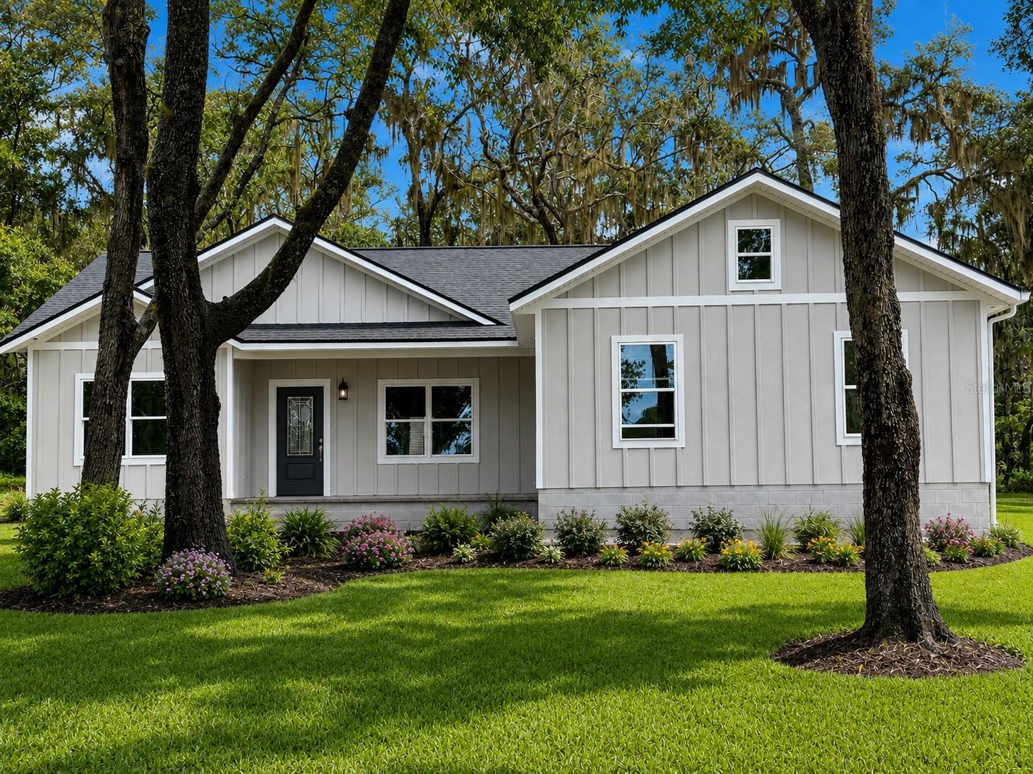 377 4th, Melrose, FL 32666