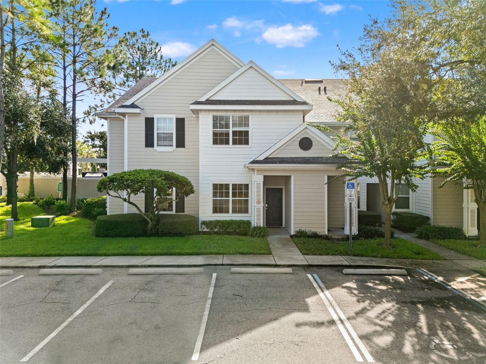 431 Southern Pecan Unit 101, Winter Garden, FL 34787