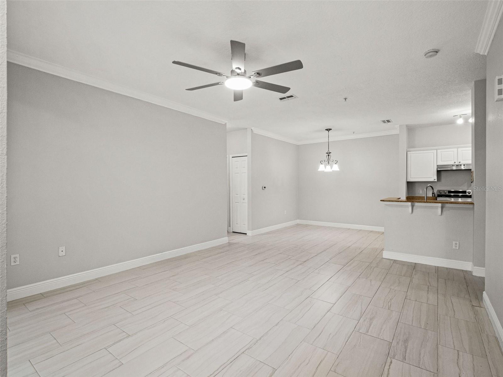 431 Southern Pecan Unit 101, Winter Garden, FL 34787