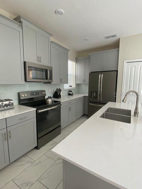 2813 Bookmark, Kissimmee, FL 34746