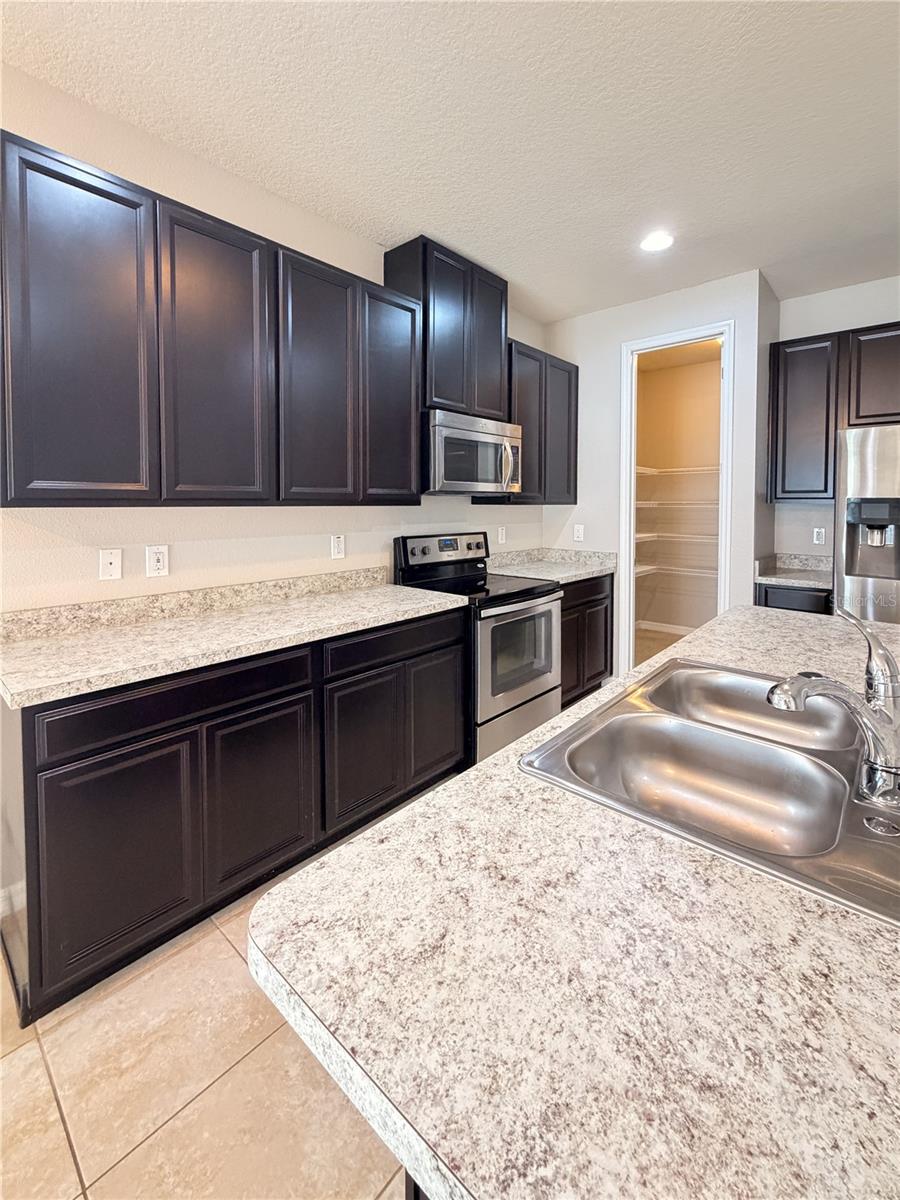 5022 Suncatcher, Wesley Chapel, FL 33545