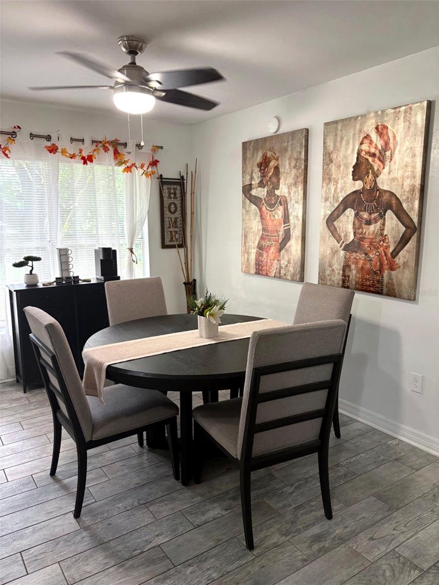 5917 Wolf, Orlando, FL 32808