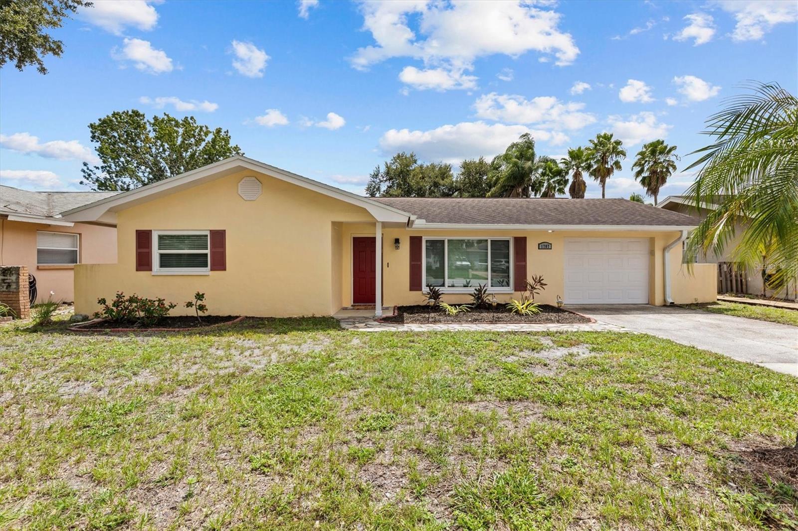 1707 Hibiscus Circle N, Oldsmar, FL 34677