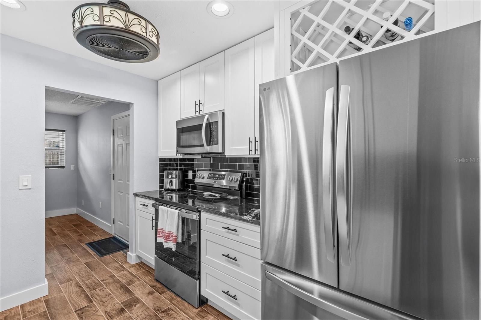 1707 Hibiscus Circle N, Oldsmar, FL 34677