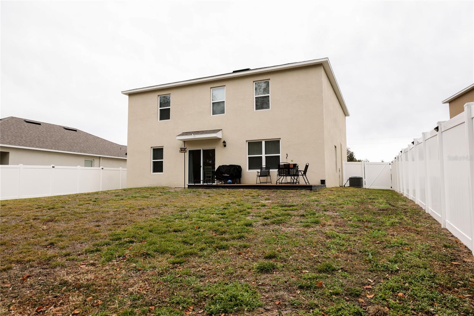 3250 Blue Crab, Tavares, FL 32778