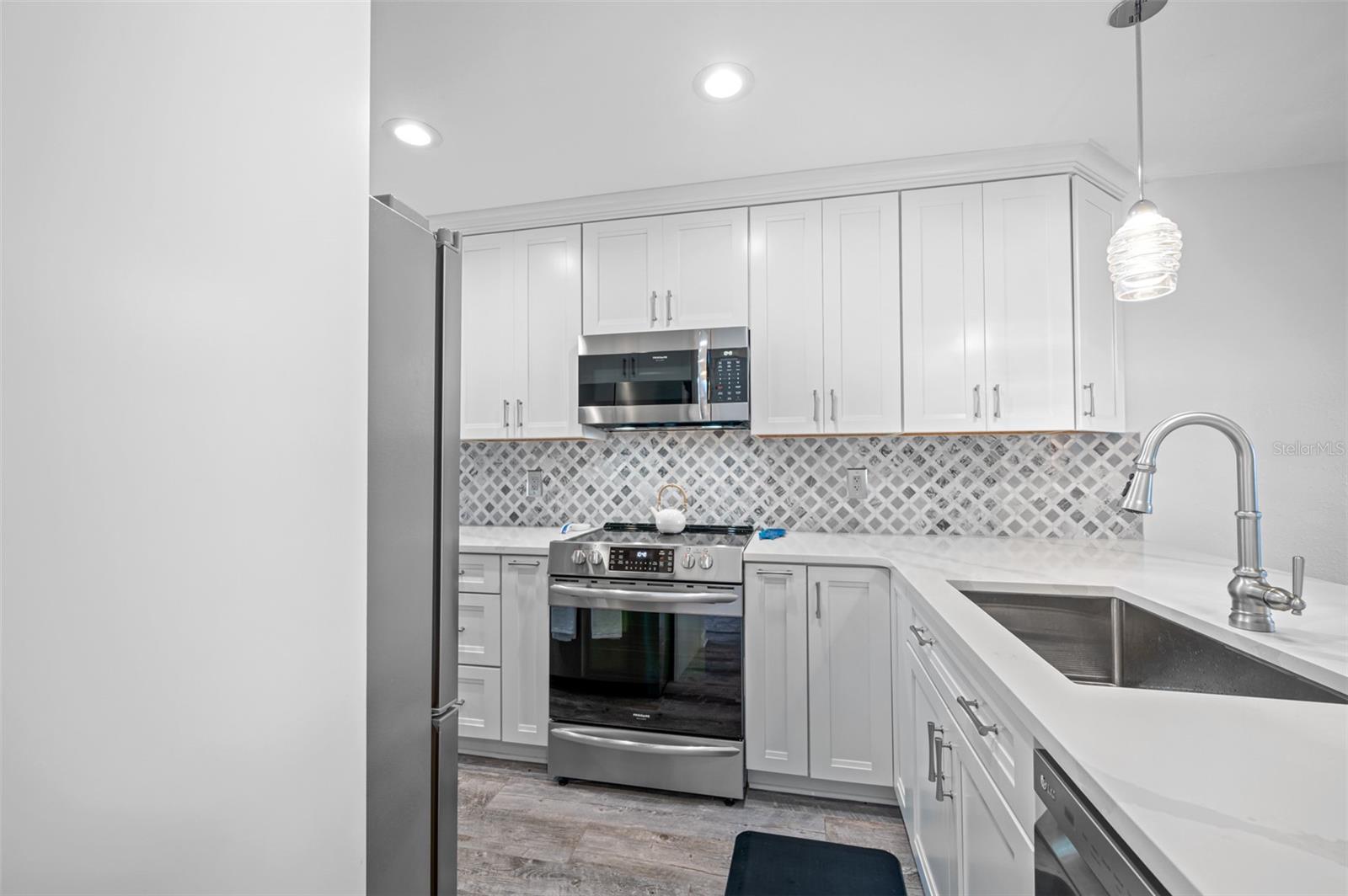 8251 Brent Unit 912, Port Richey, FL 34668