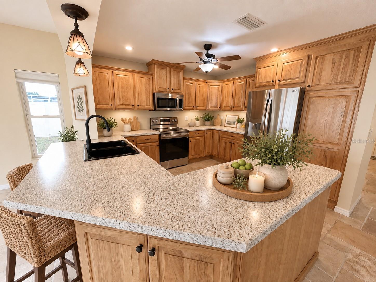 6007 9th Ave W, Bradenton, FL 34209