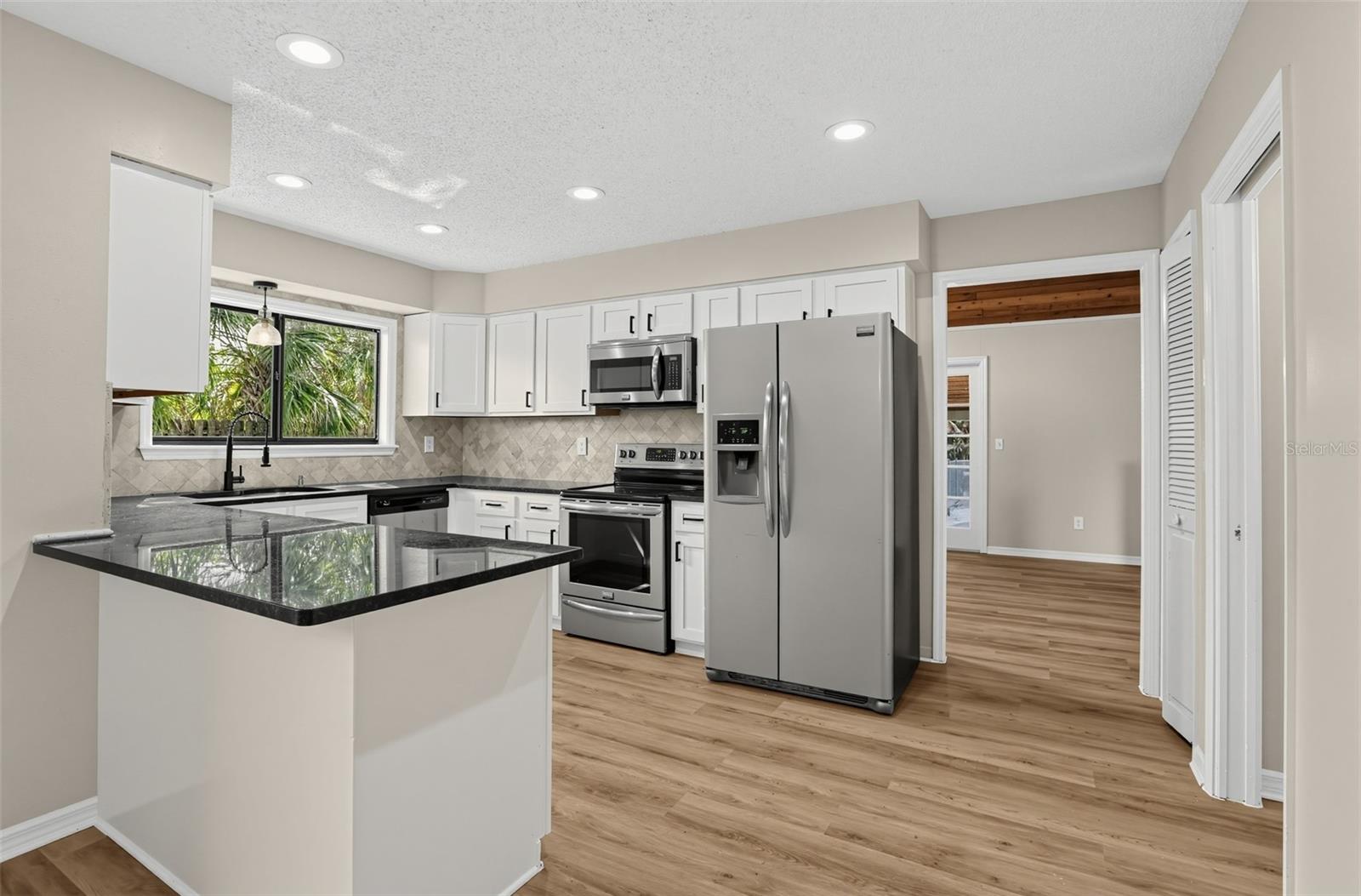 1539 Grace Lake, Longwood, FL 32750
