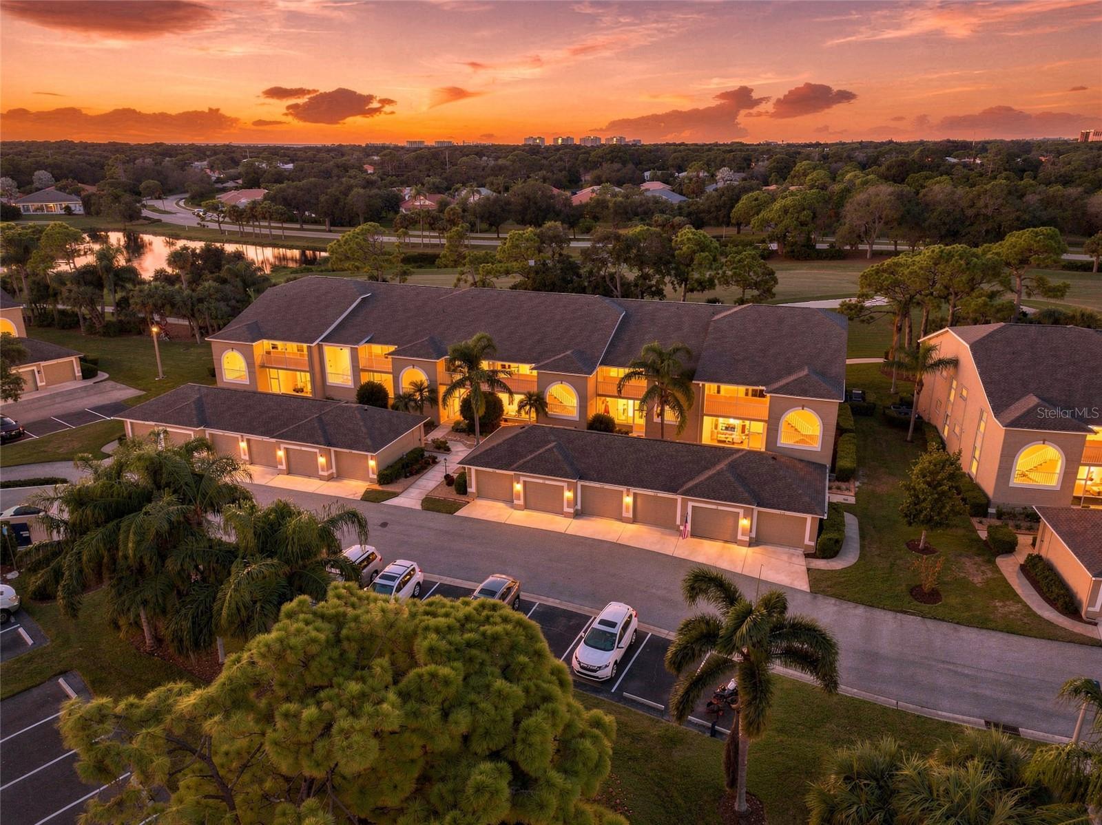 9570 High Gate Unit 1715, Sarasota, FL 34238