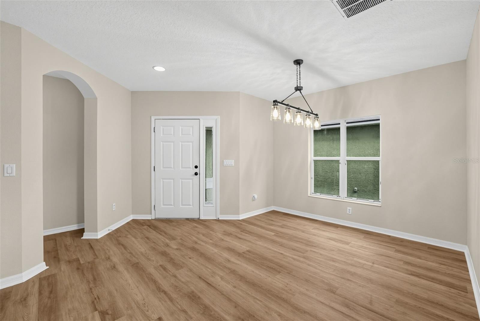 7876 Carriage Pointe, Gibsonton, FL 33534