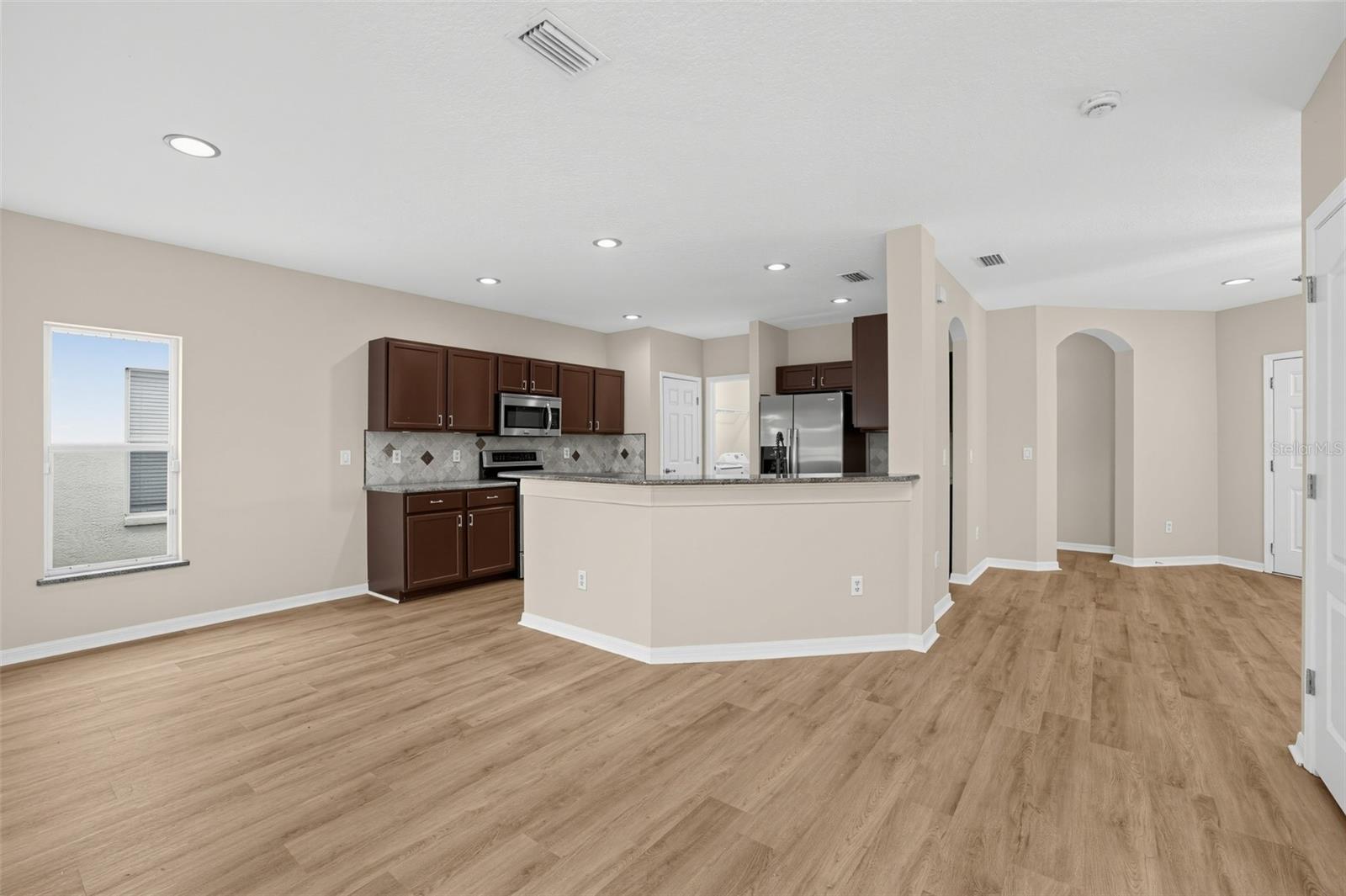 7876 Carriage Pointe, Gibsonton, FL 33534