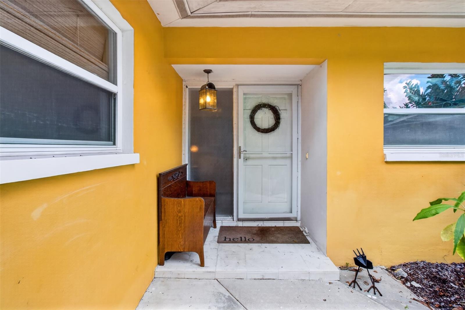11420 Oval, Largo, FL 33774