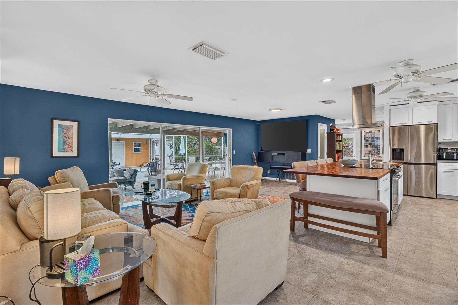 11420 Oval, Largo, FL 33774
