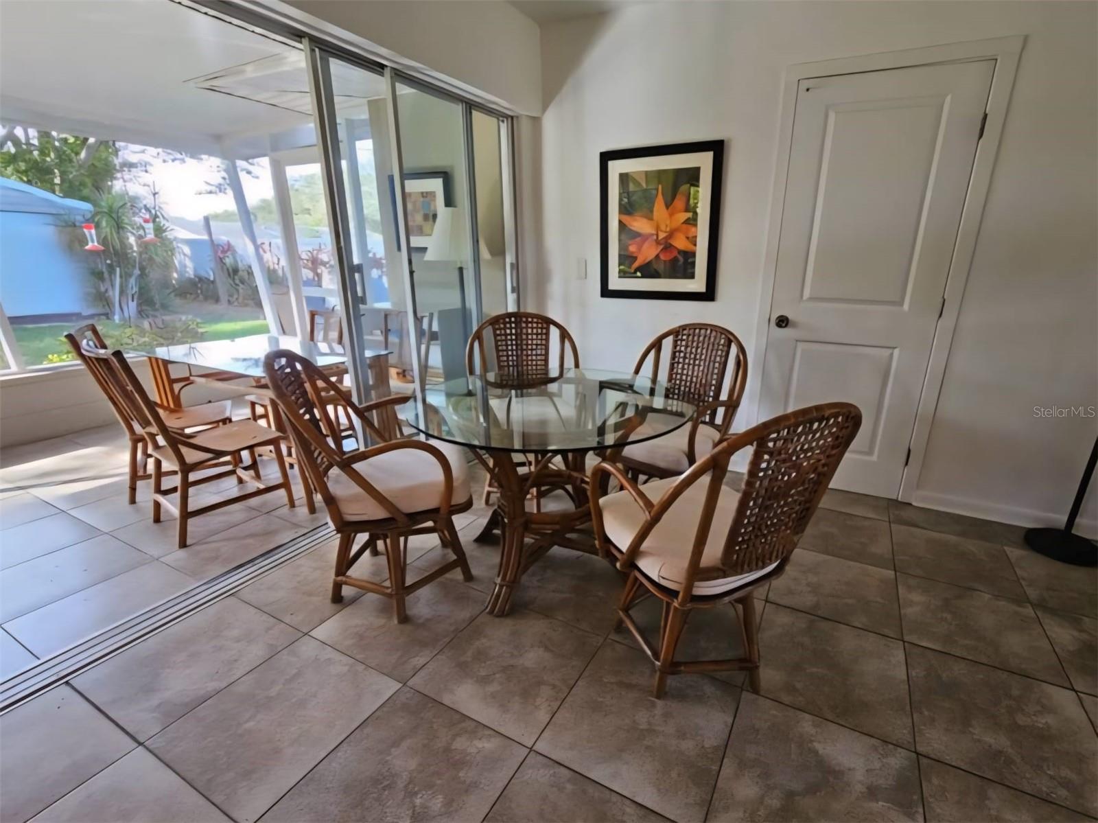 11598 Oval, Largo, FL 33774