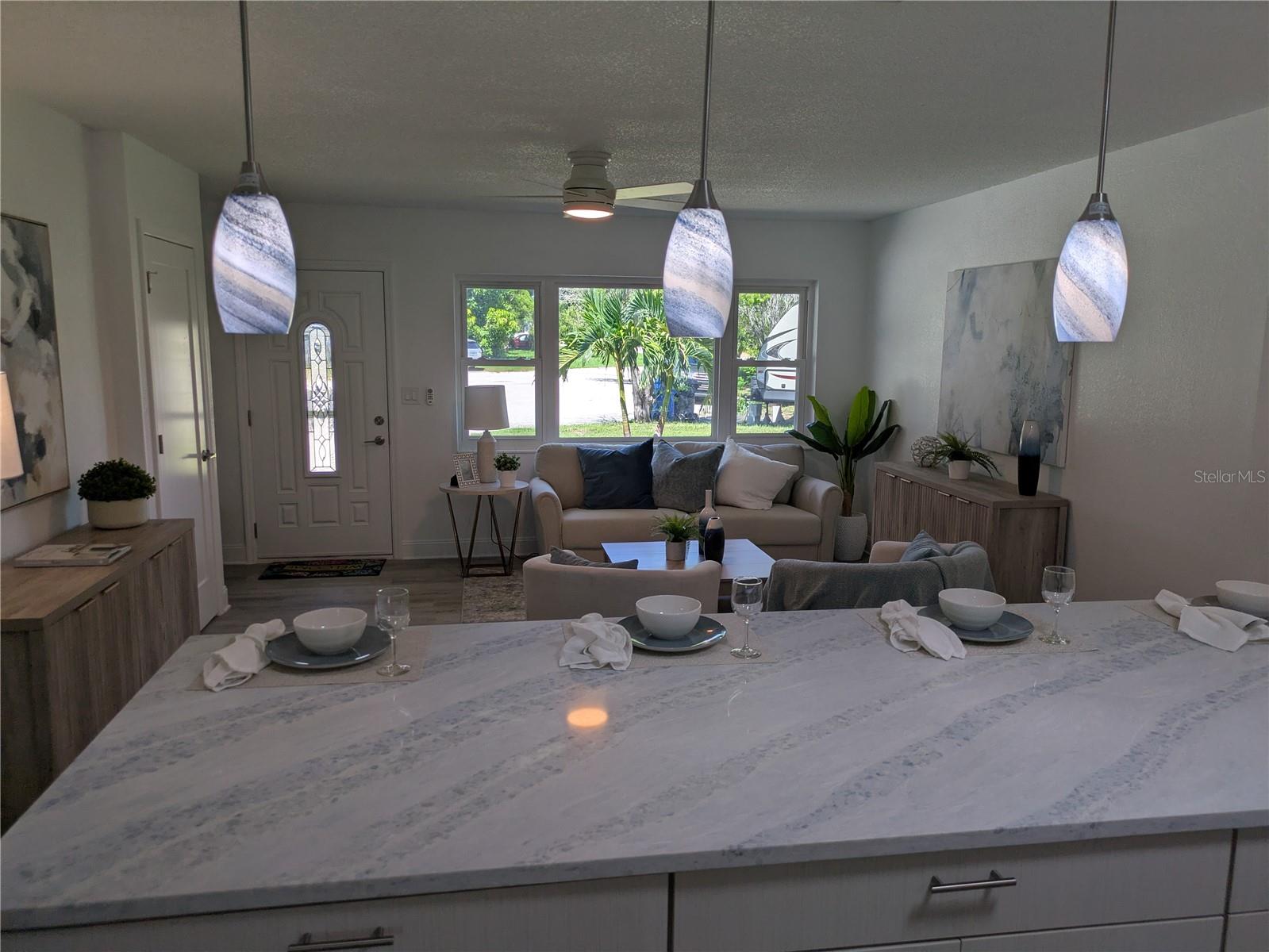 3641 Beach, St Petersburg, FL 33705