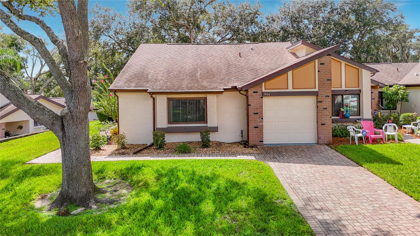 7406 Heather Walk, Weeki Wachee, FL 34613