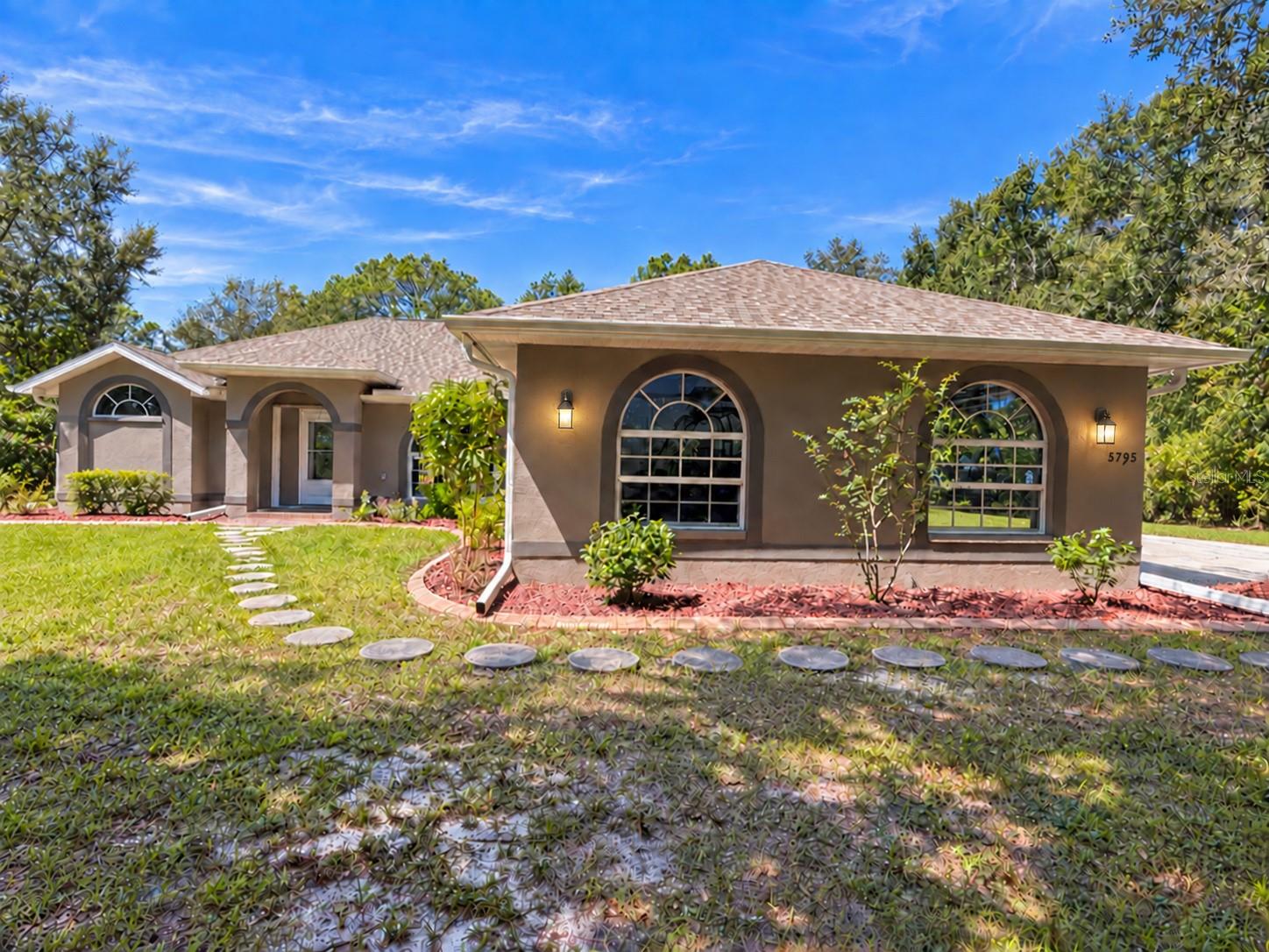 5795 Salford, North Port, FL 34286