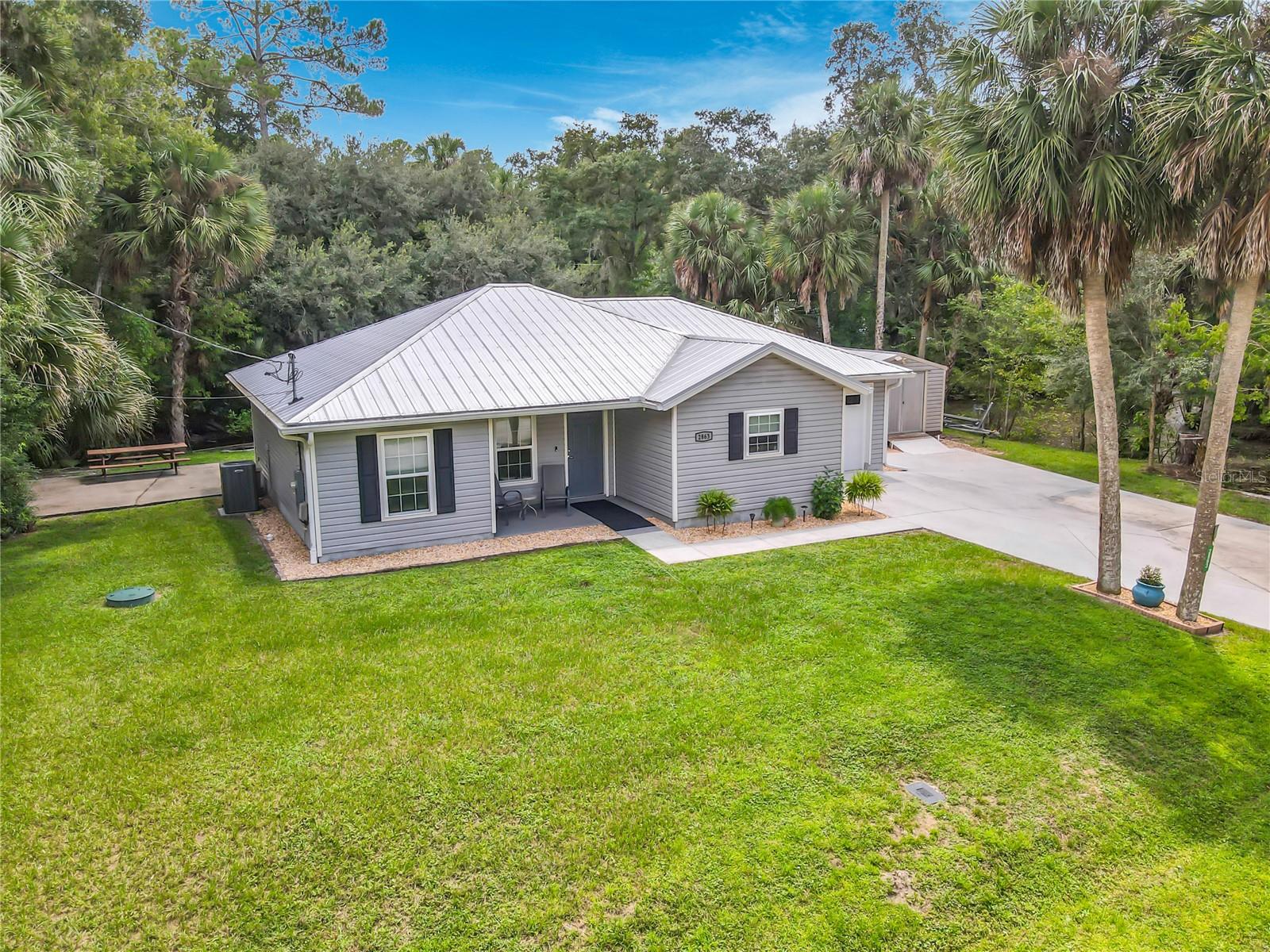 2863 Canal, Deland, FL 32720