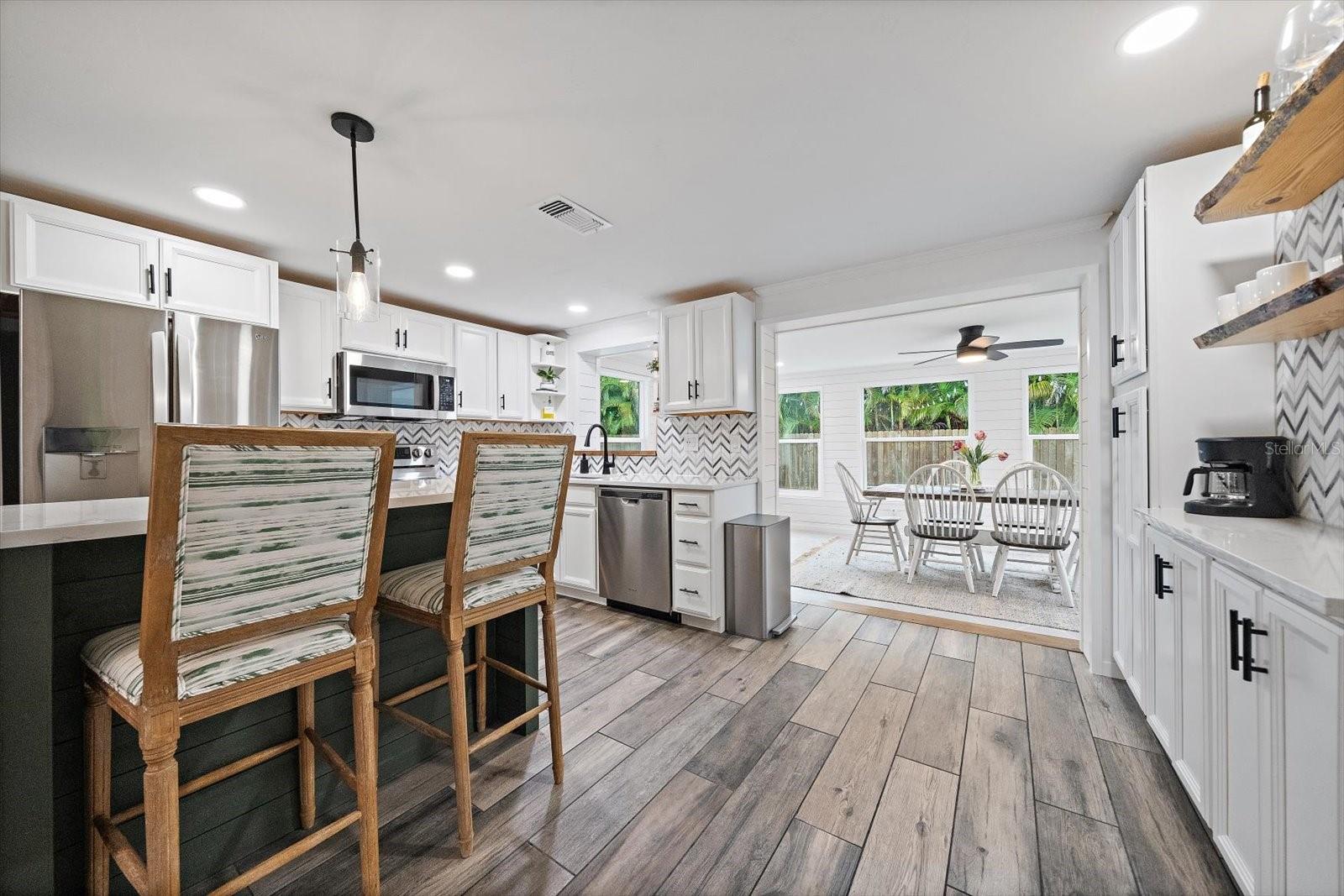 852 Acadia, Venice, FL 34293