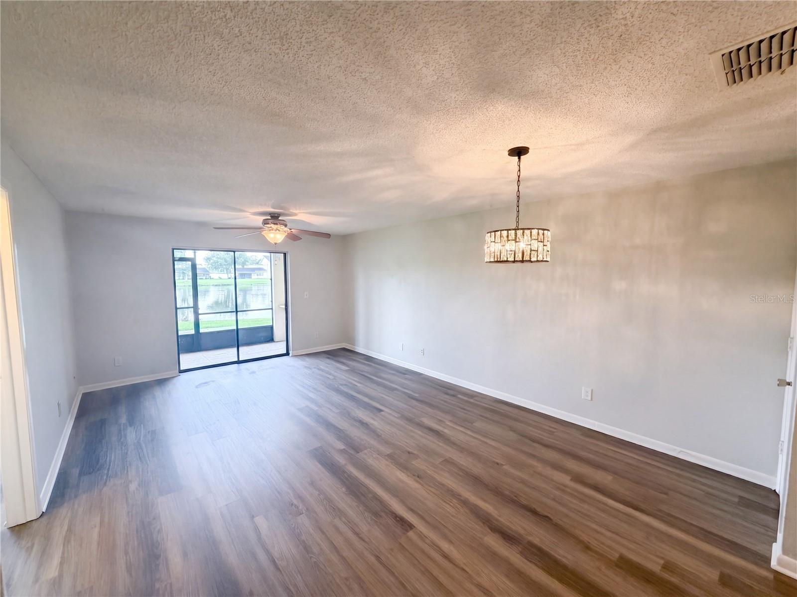 6301 58th Unit 302, Pinellas Park, FL 33781