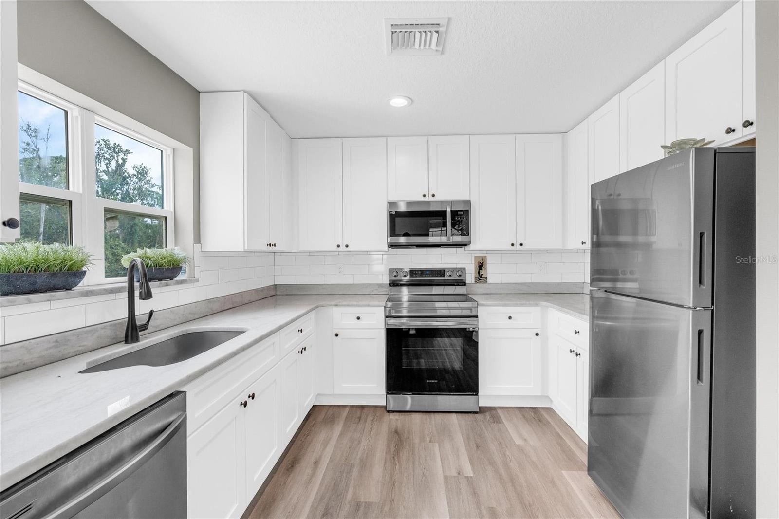 507 Phyllis, Eustis, FL 32726
