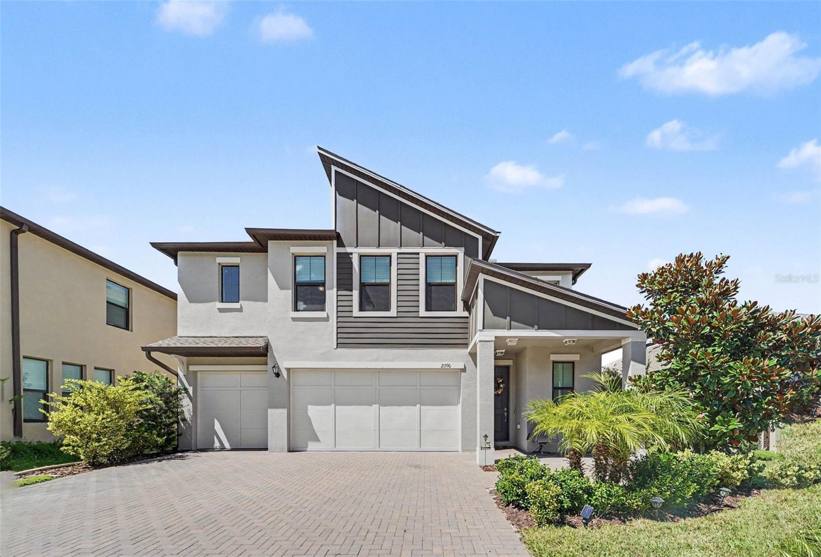 21590 Violet Periwinkle, Land O Lakes, FL 34637