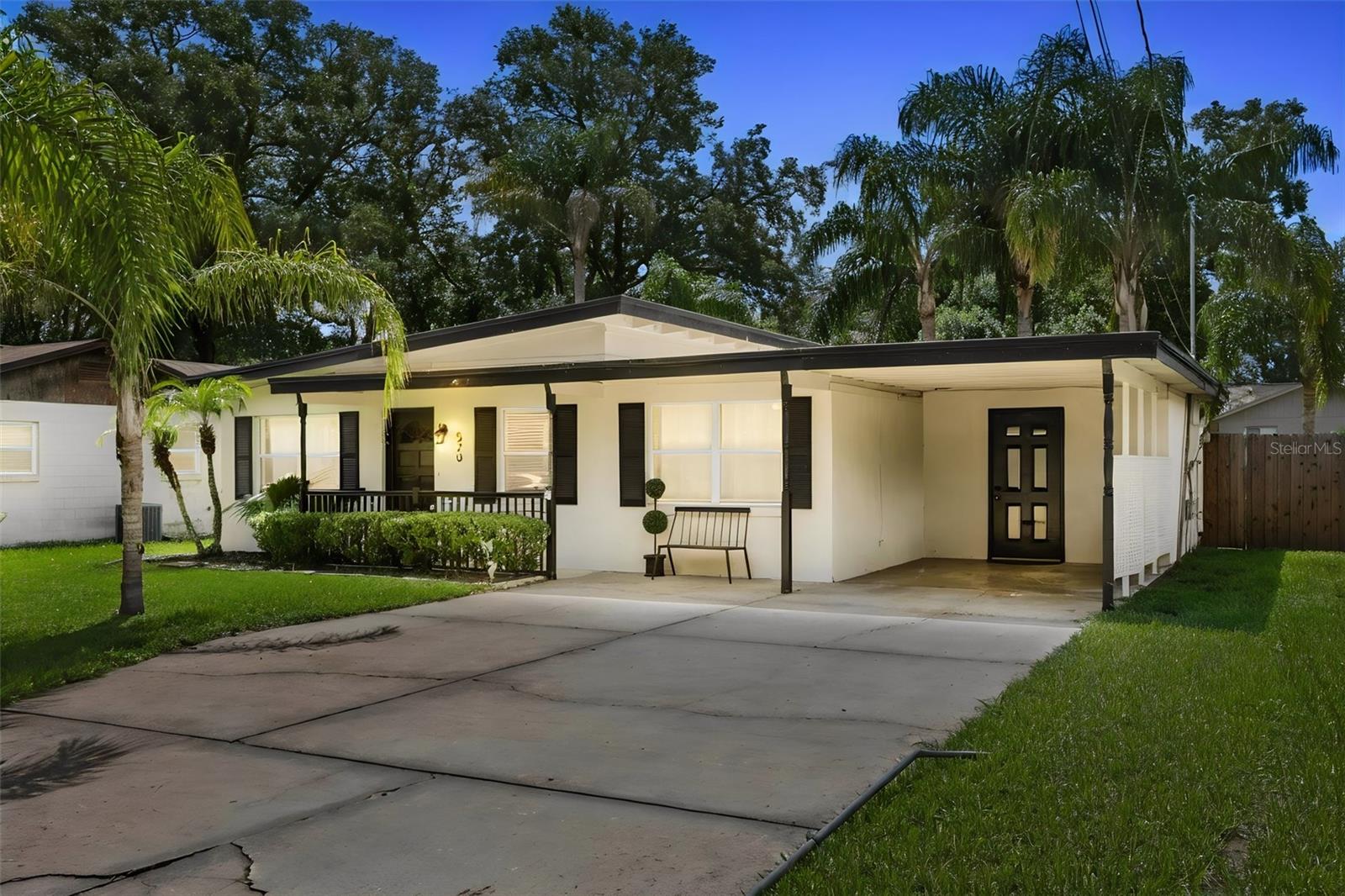 520 Oakhurst, Altamonte Springs, FL 32701