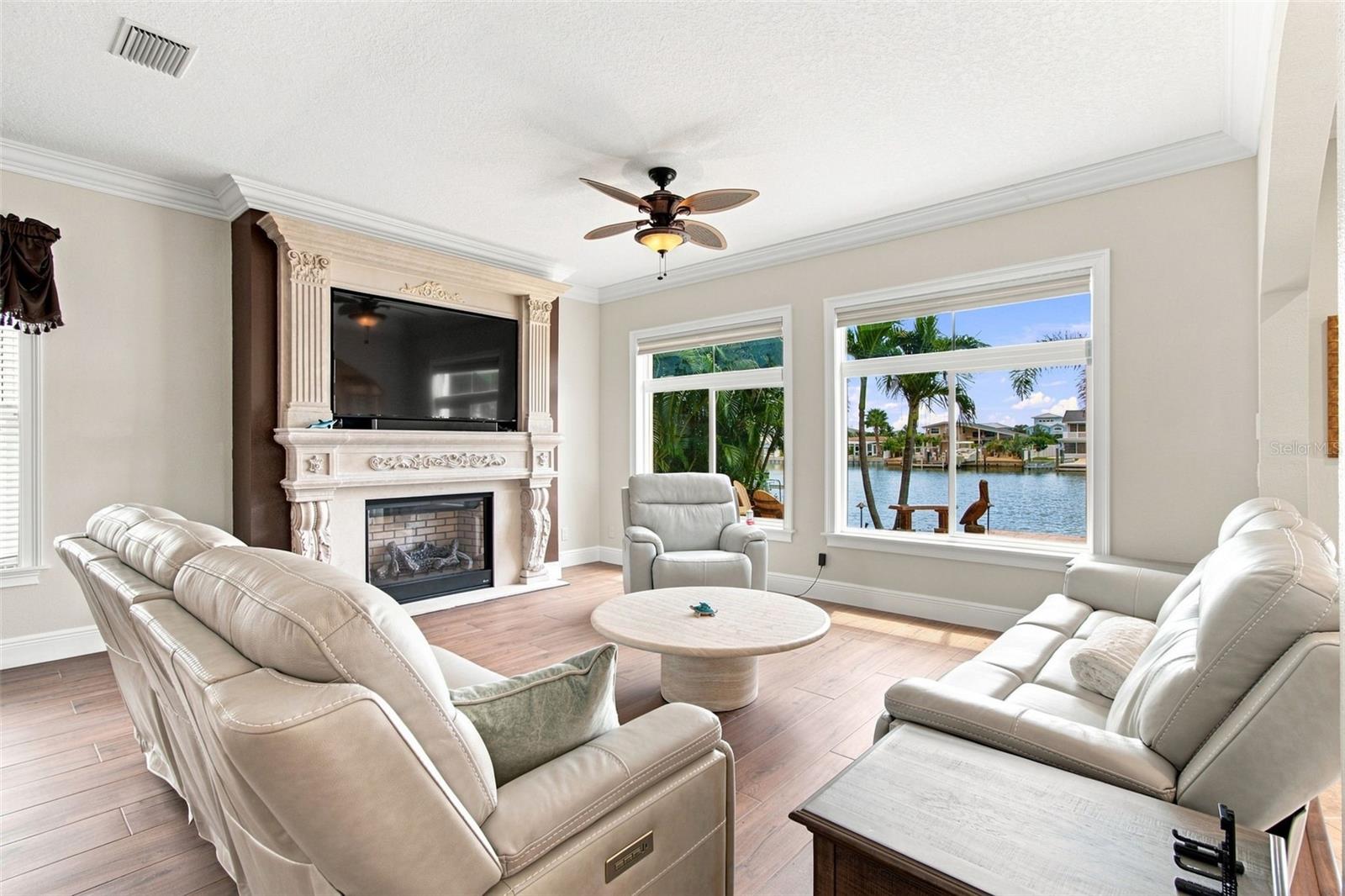 11220 8th, Treasure Island, FL 33706