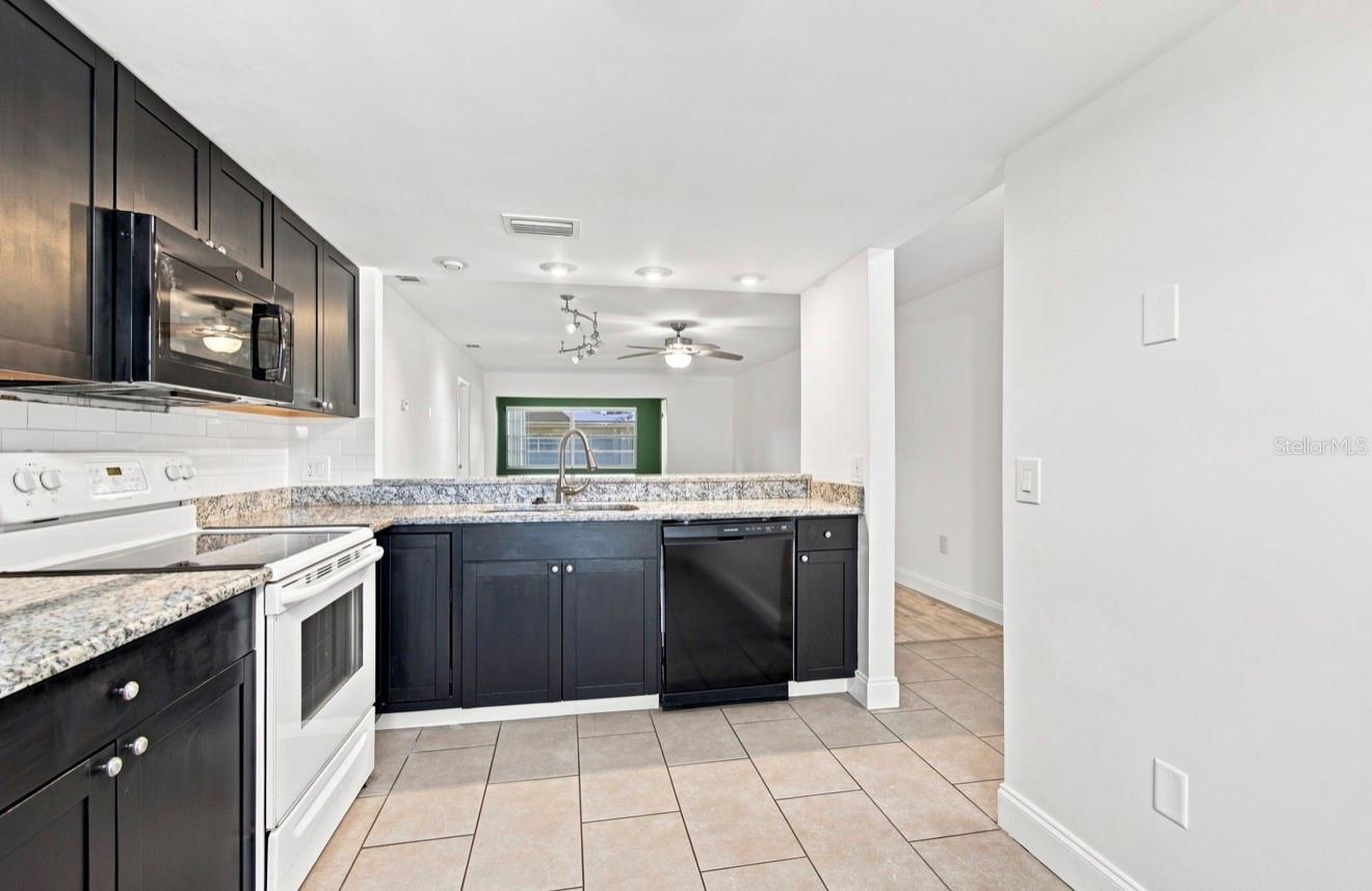 7570 92nd Unit 203c, Seminole, FL 33777