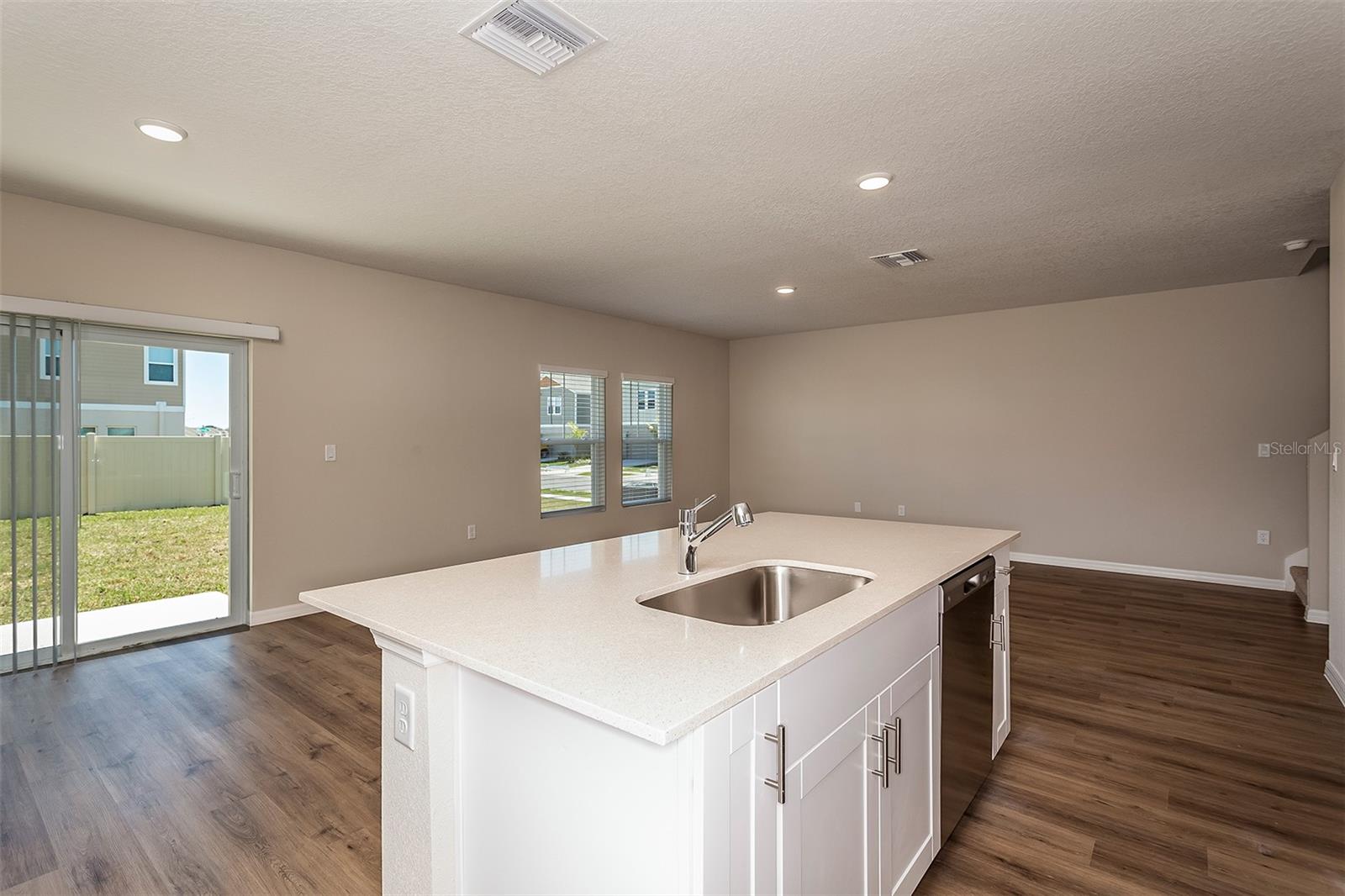 34594 Scenic Meadow, Dade City, FL 33525