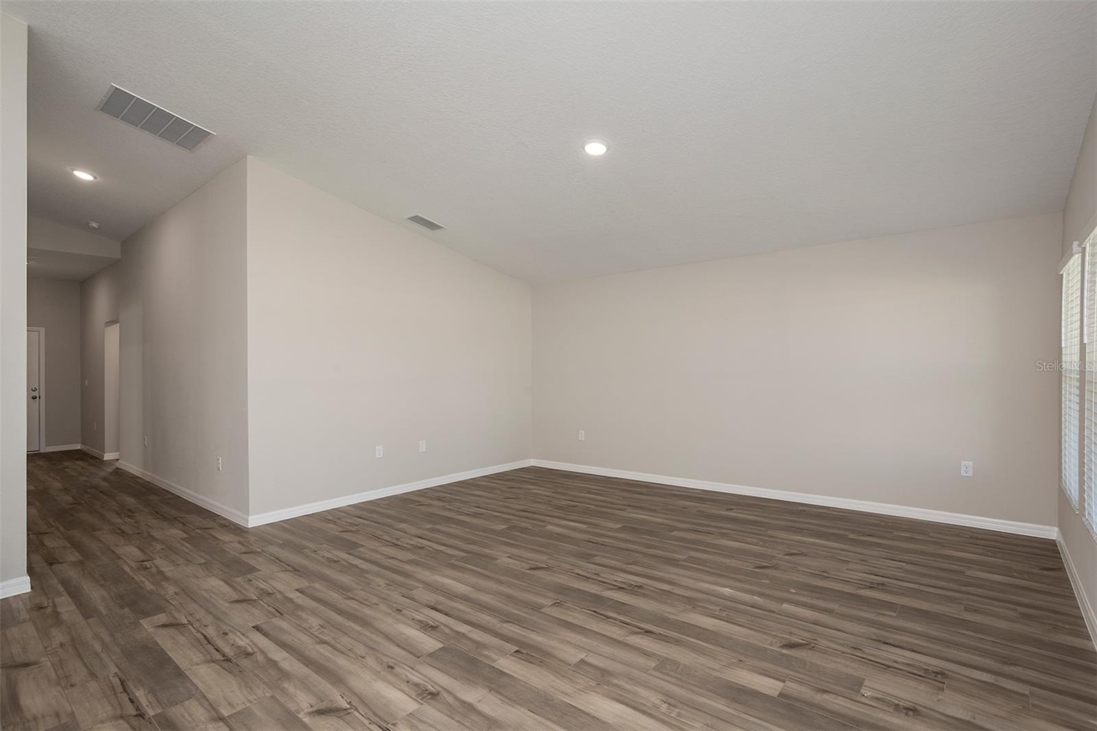 9285 Joyful Heights, Dade City, FL 33525