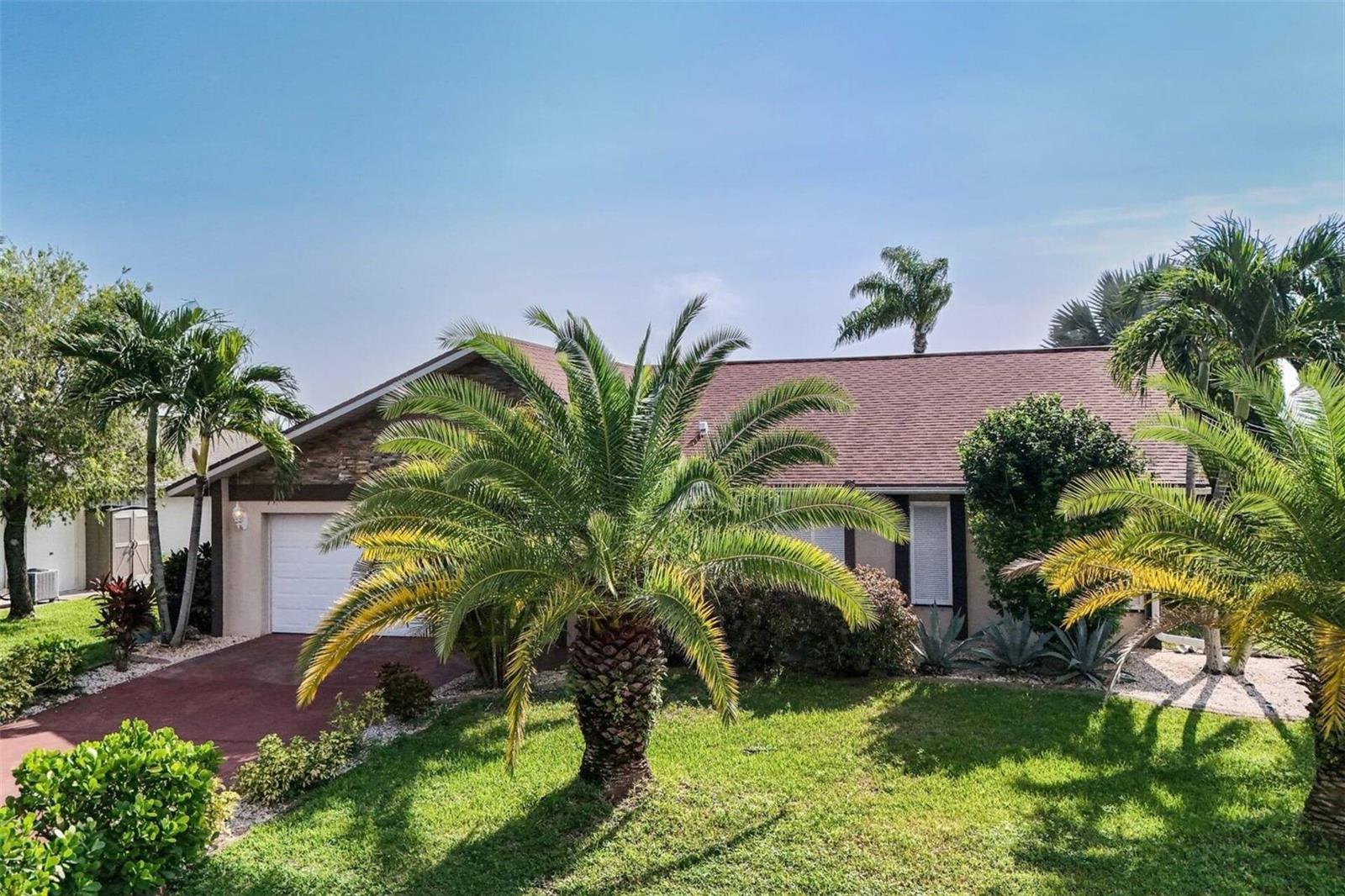 519 20th, Cape Coral, FL 33990