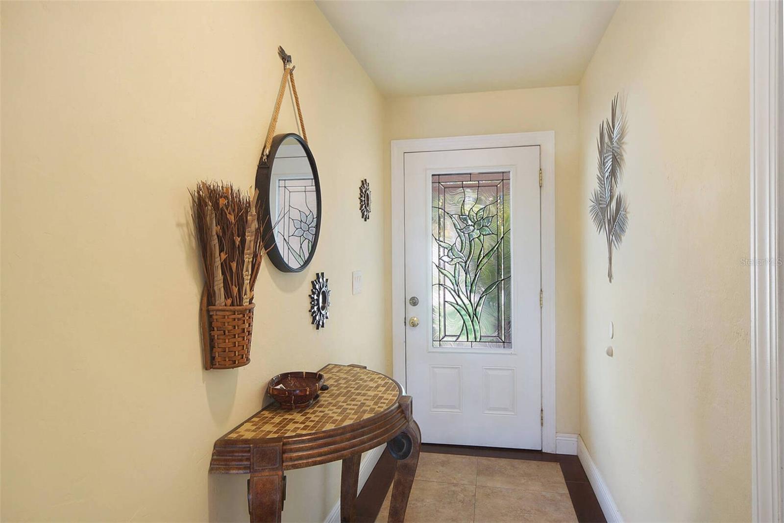 519 20th, Cape Coral, FL 33990